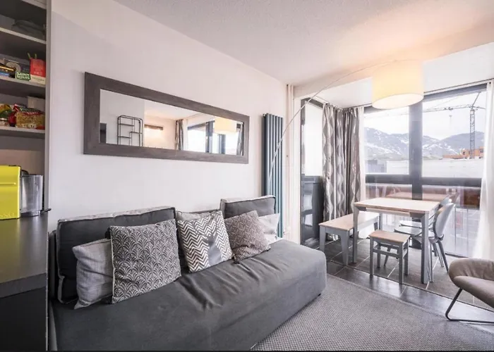 Confortable Centre Station Face Aux Pistes De * Val Thorens