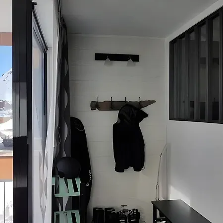 Апартаменти Confortable Centre Station Face Aux Pistes De *