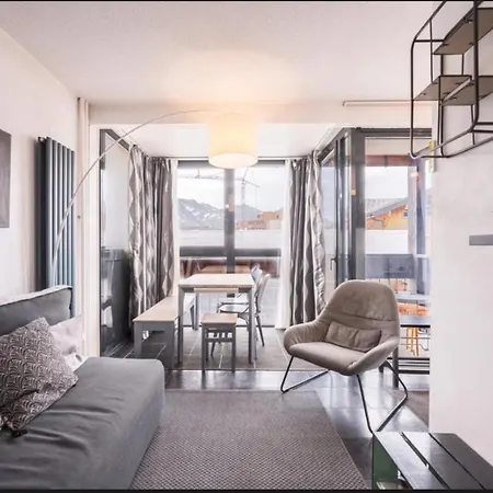 Apartment Confortable Centre Station Face Aux Pistes De Val Thorens