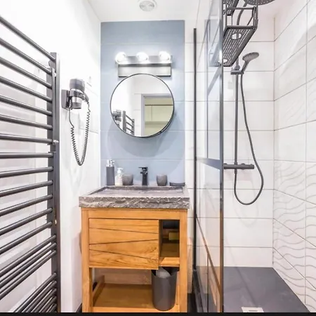 Apartment Confortable Centre Station Face Aux Pistes De *