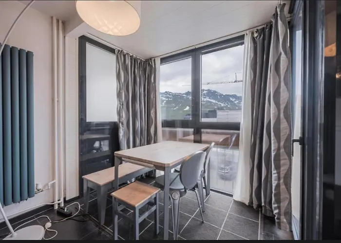 Confortable Centre Station Face Aux Pistes De Val Thorens